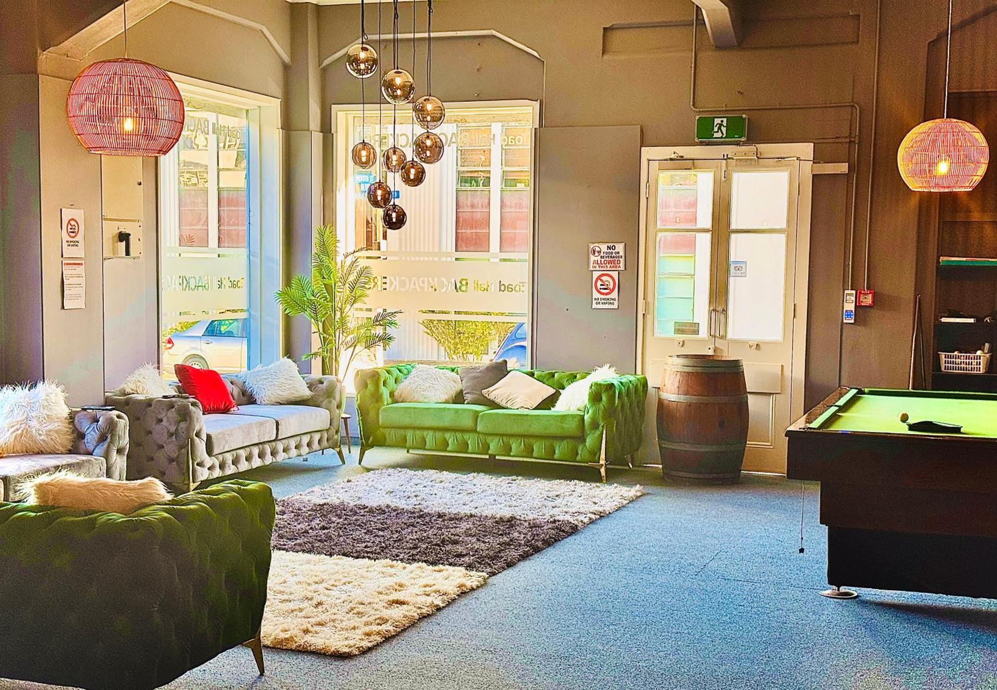 Crashpalace Backpackers Нейпиър Екстериор снимка